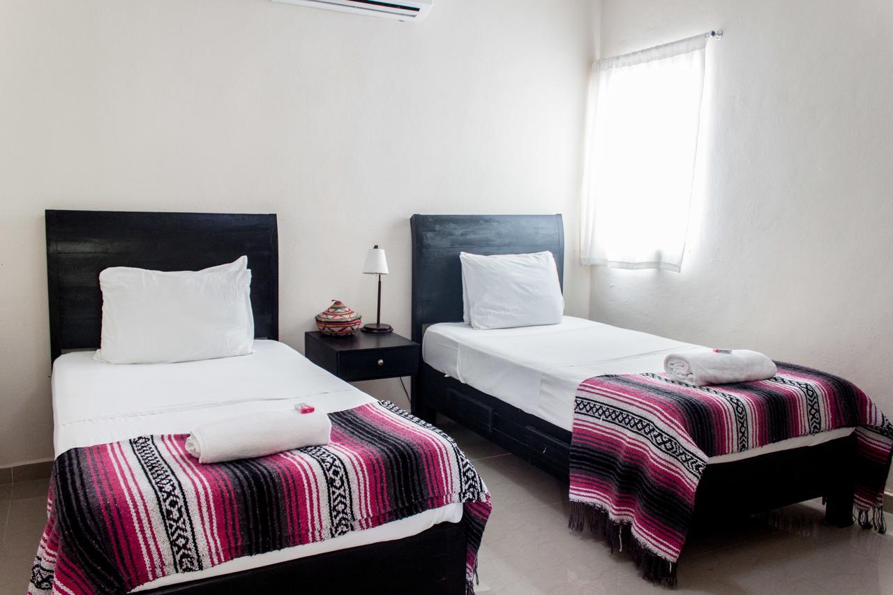 Whyz 4 You Private Rooms Puerto Morelos Luaran gambar