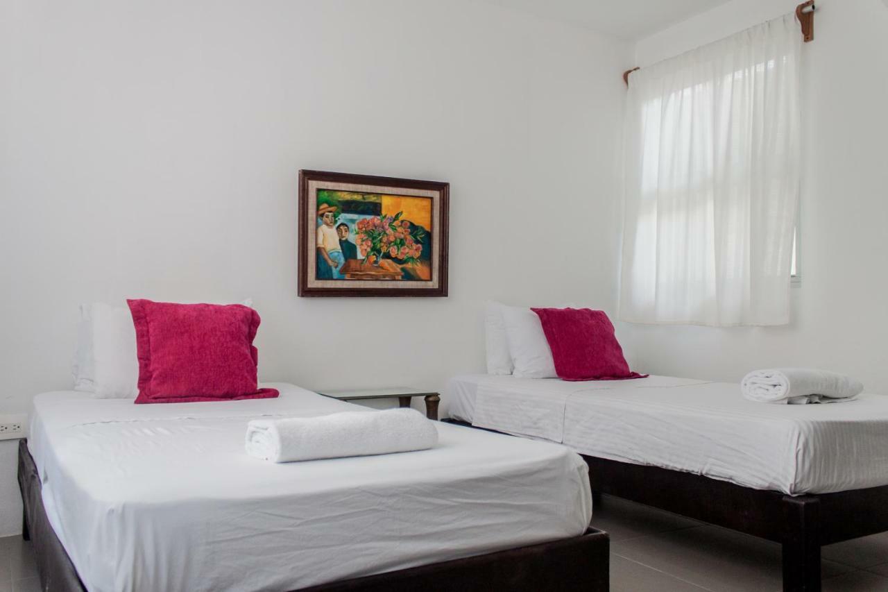 Whyz 4 You Private Rooms Puerto Morelos Luaran gambar